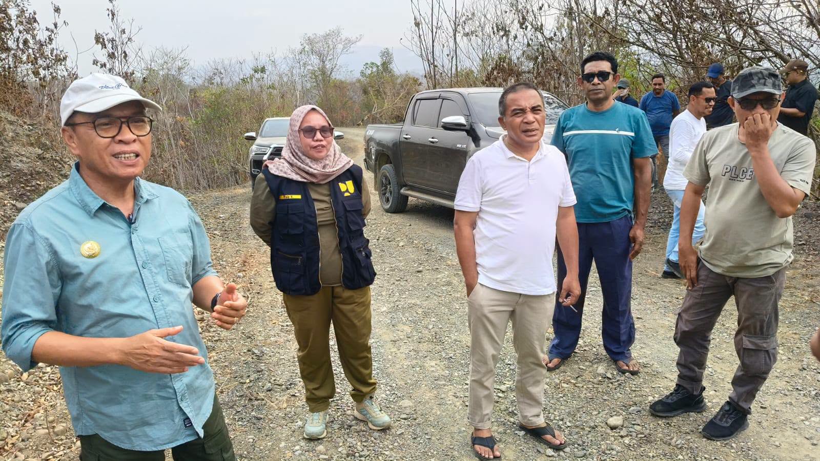Bupati Halteng Bersama Rombongan Kunjungi Ruas Jalan Kulo–Ekor